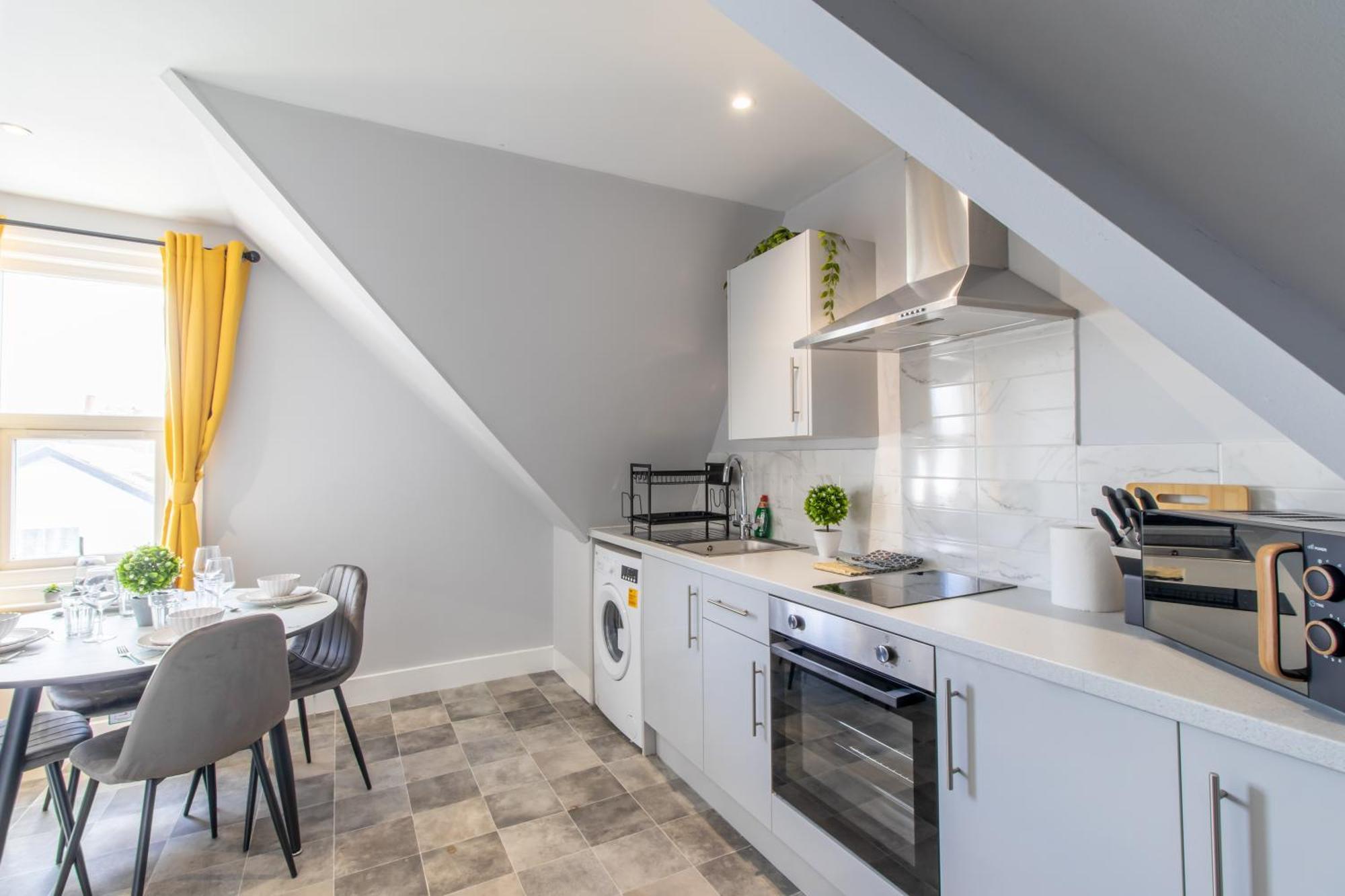 Open Mind - Cosy With 2 Beds Portsmouth